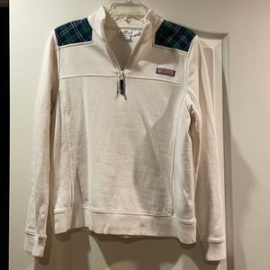 Vineyard Vine 1/4 zip sweatshirt